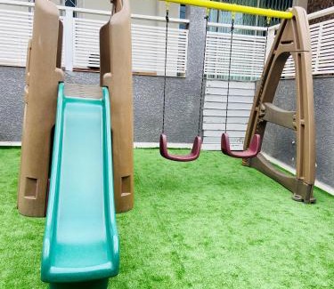 Guabirotuba House | CWB 997 com piscina aquecida jacuzzi e Playground