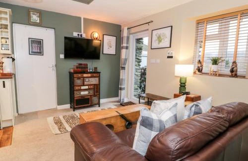 Beddgelert House | Cwm Caeth Cottage