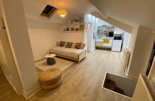 Cwmafan House | Cwmavon Guesthouse