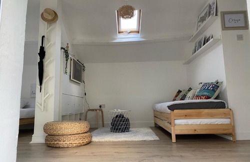 Cwmafan House | Cwmavon Guesthouse