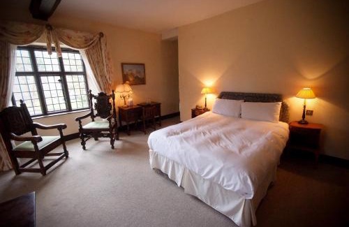 Llangybi Hotel | Cwrt Bleddyn Hotel & Spa