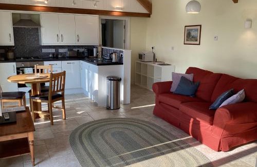 Tregaron House | Cwtch