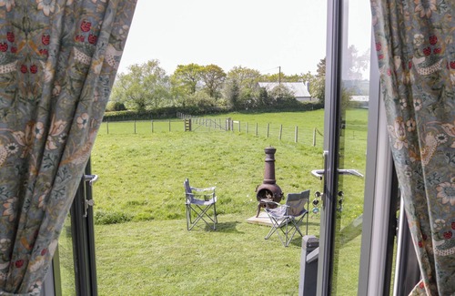 Rhyd-y-foel Cottage | Cwtch Winnie Shepherds Hut