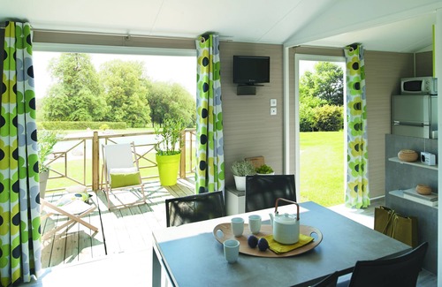 Laroque-des-Alberes RV Rental | Cybeles Vacances Camping Les Albères