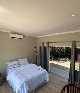 Marracuene Apartment | Cycad Beach Resort- Chalets