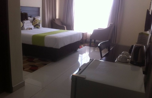 Palapye Hotel | Cycad Palm Guest House