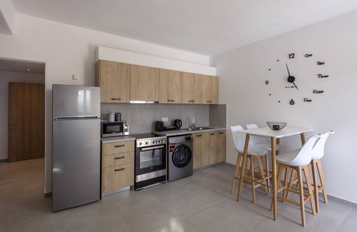 Krotiri Apartment | Cycladic Sunlight 2bedroom House