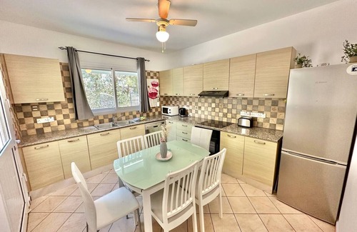 Potamos tis Germasogeias House | Cydonia Gardens Maisonette with shared poolnn