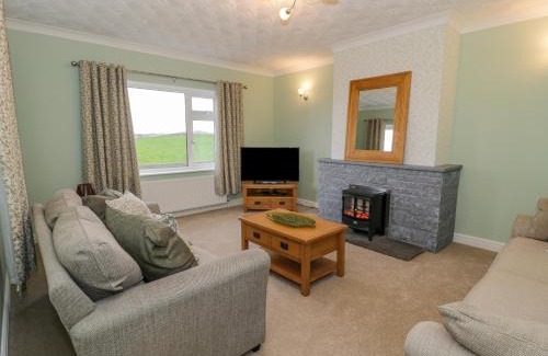 Rhosybol House | Cynefin