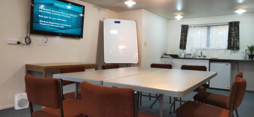 Whangarei Hotel | Cypress Court Motel