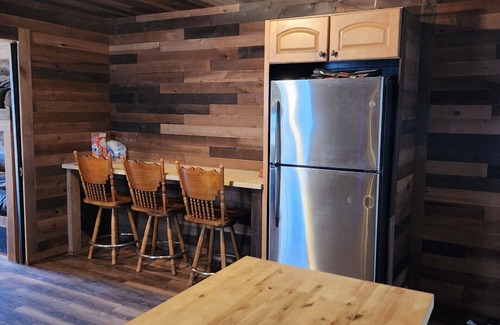 Venice Boat Rental | Cypress Cove Houseboat