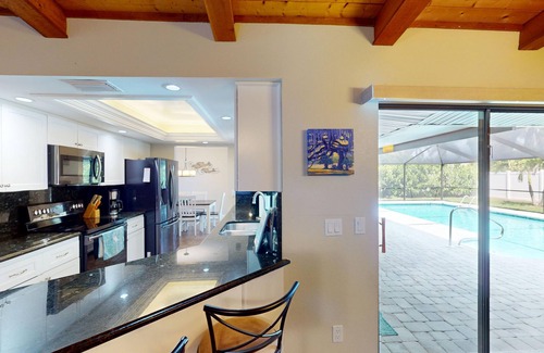 Biggar House | Cypress House Private SALTWATER pool. Great location, 7 miles to the beach!