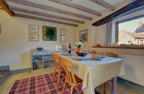 St Brides Cottage | Cysgod y Ffynnon