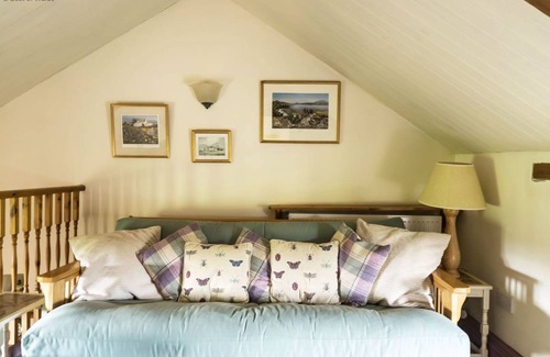 St Brides Cottage | Cysgod y Ffynnon