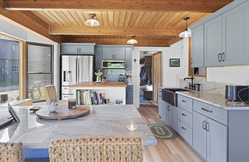 Canyon Creek Cabin | CZ1 Ranch- 33 private acres in the Rocky Mountains, Luxury Cabin, near Helena