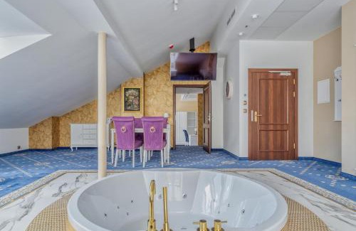 City Centre Apartment | Czeczotka Palace Apartments