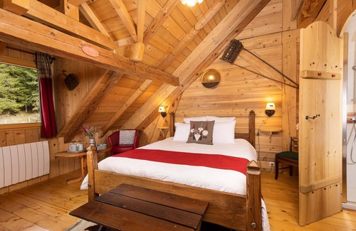 Thorens-Glieres Ski Chalet | Déconnectez au Coeur de la Forêt - Jacuzzi Billard Brasero, Départs de Randonnée