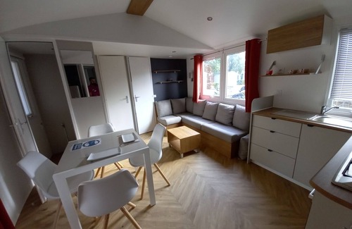 Condrieu House | Découvertes et Plaisirs