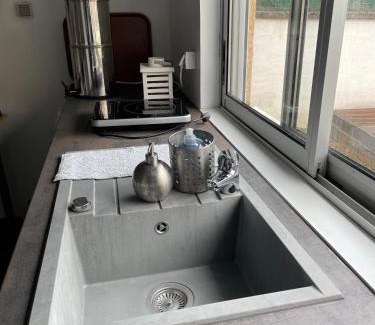 Saint-Genis-Laval House | Dépendance de Maison