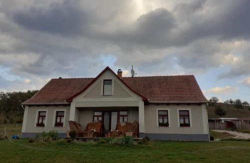 Cserepfalu House | Dósa tanya, Vendégház