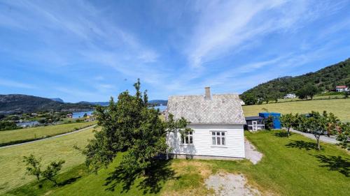 Uskedal Bed & Breakfast | Dønhaug Gjestegard