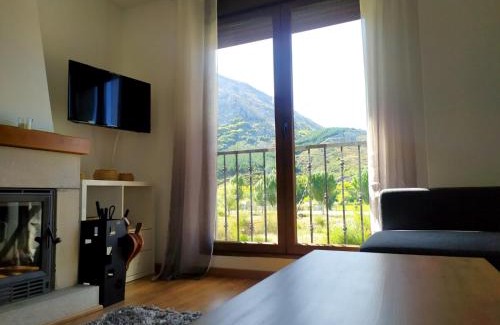 Puebla de Lillo Apartment | Dúplex El refugio de Porma