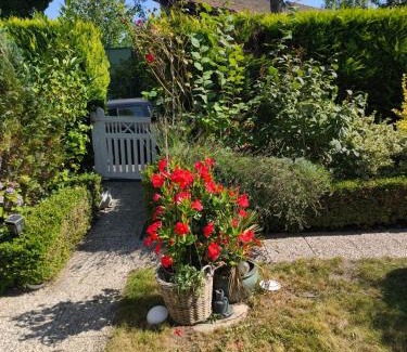 Vennhausen Apartment | Düsseldorf Messe -Apartment Milan