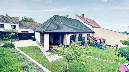 Perna House | Dům Pálava