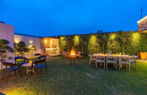 Ranjit Avenue Villa | D Amour by VEO - Part of StayVista