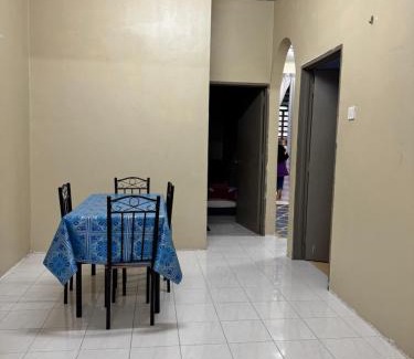 Dusun Dan House | D Anggun Homestay