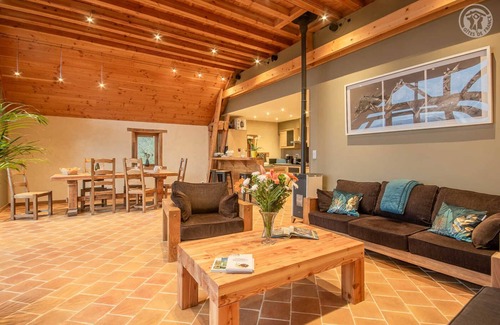 Rochefort House | D'aragorne - Rochefort