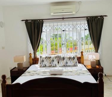 Mare Anglaise Apartment | D BES Residence Self Catering