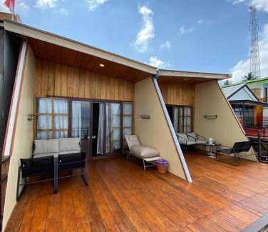 Kalimantan Villa | D,ESTETIK VILLA -Pantai Teluk Tamiang