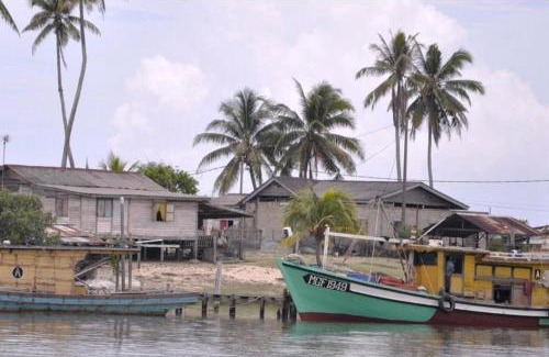 Pekan House | D Landai Budget Room Family