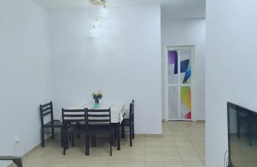 Pekan House | D Landai Budget Room Family