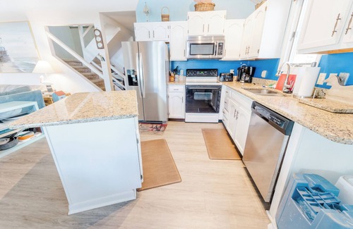 Sandpiper Pines House | D'Light House - ~A~ Delightful Vacation Home