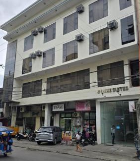 Central Visayas Hotel | D'Luxe Suites