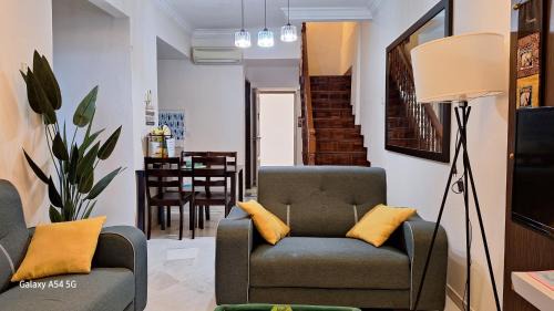 Taman Tanjung Apartment | D'Melor Penthouse Glory Beach Resort