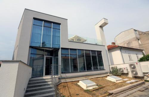 Plisac Apartment | D R Apartments