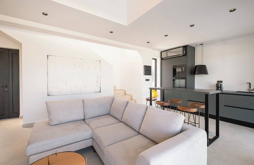 Gennadi Villa | D&R Boutique Villas R