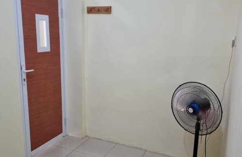 Serang House | D'Rose House