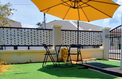 Kampung Tok Harun House | D' Splash Garden Homestay
