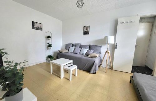 Trappes Apartment | D St-Quentin-en -Yvelines Plusieurs appartements