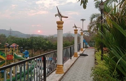 Chiplun Hotel | D Star Entertainment Water ParkAndResort