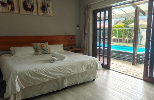 Durbanville House | D'urbanmist Self-Catering Guest House