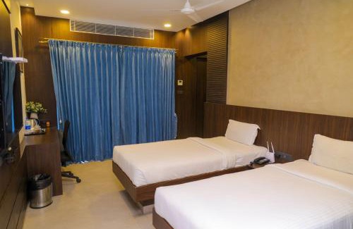 Erode Hotel | D Wayfarer Inn Resort