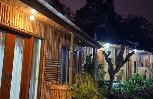 Songan House | D'Yoga Bamboo Cabin
