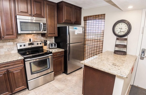 Gulf Lagoon Beach Condo | D1006-Additional private balcony, 3 Gulf-Front pools