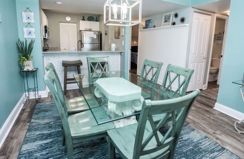 Gulf Lagoon Beach Condo | D202 Low Floor, Gulf View, 3 Pools