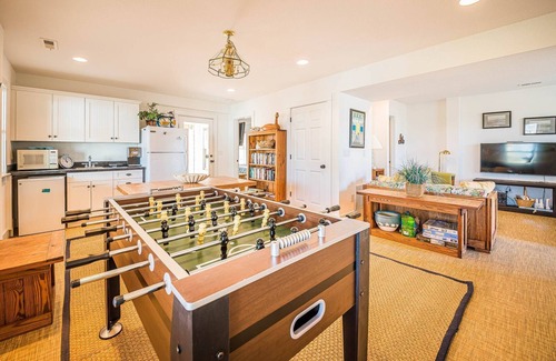 Carolina Dunes House | D2115 Shorehaven Too. Ocean Views, Rec Room; Convenient Beach Access!